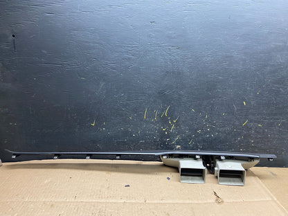 2009 to 2014 Volkswagen Routan Dash Center Trim Bezel Panel Vents y5380 DG4