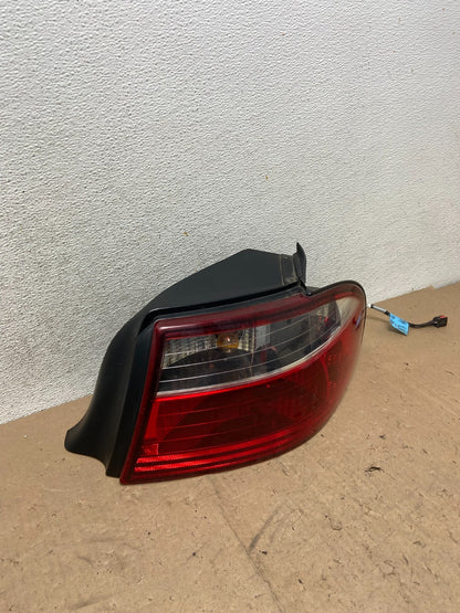 2004 2005 Mercury Sable Right Passenger Side Tail Light AG5433 PS1