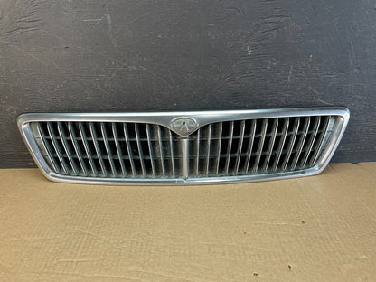 1996 to 1999 Infiniti i30 Front Upper Grill Grille AF5267 DW0