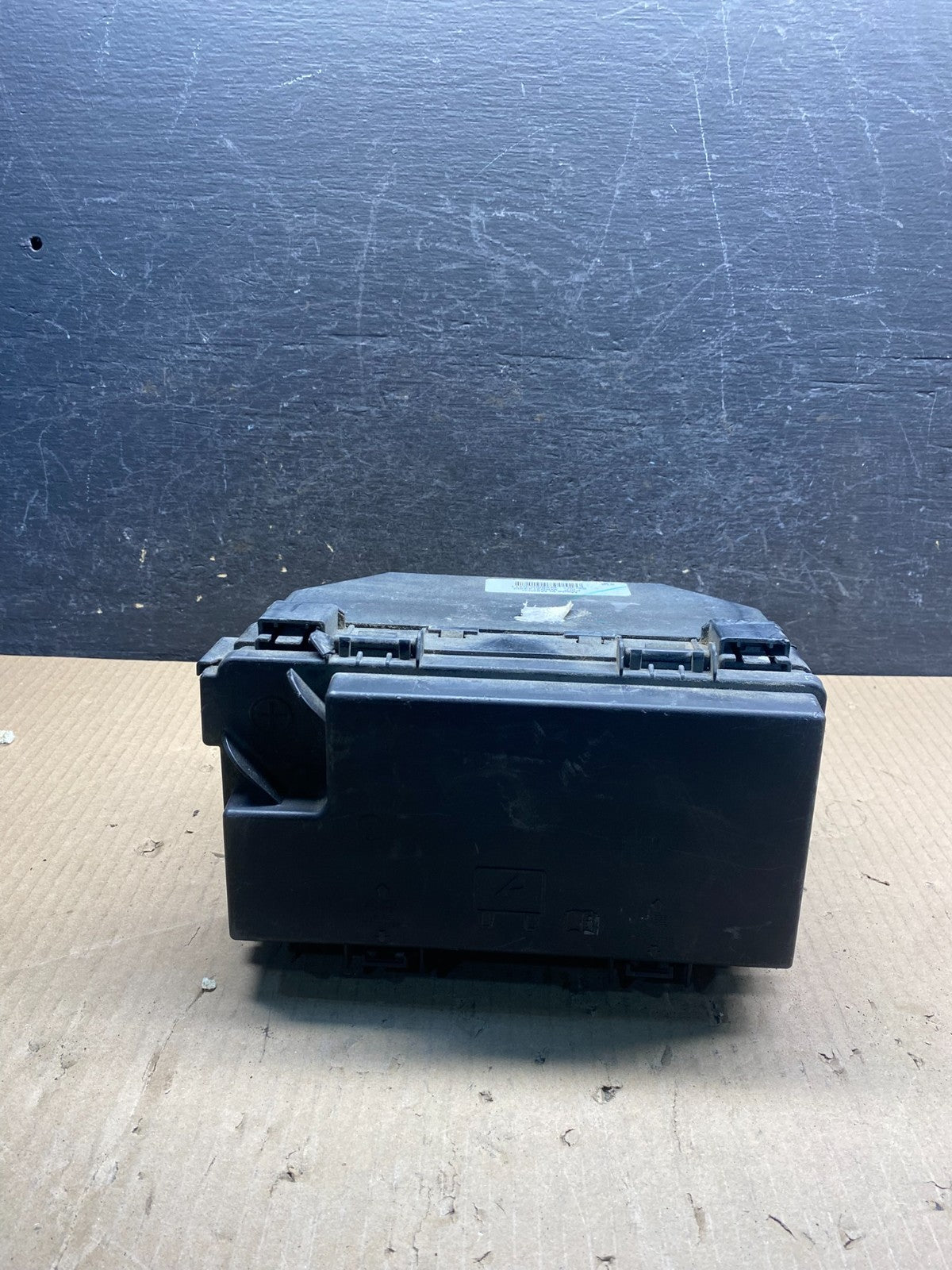 2012 Jeep Grand Cherokee Durango TIPM Fuse Box Relay Module 04692316AG AH7472 PS3