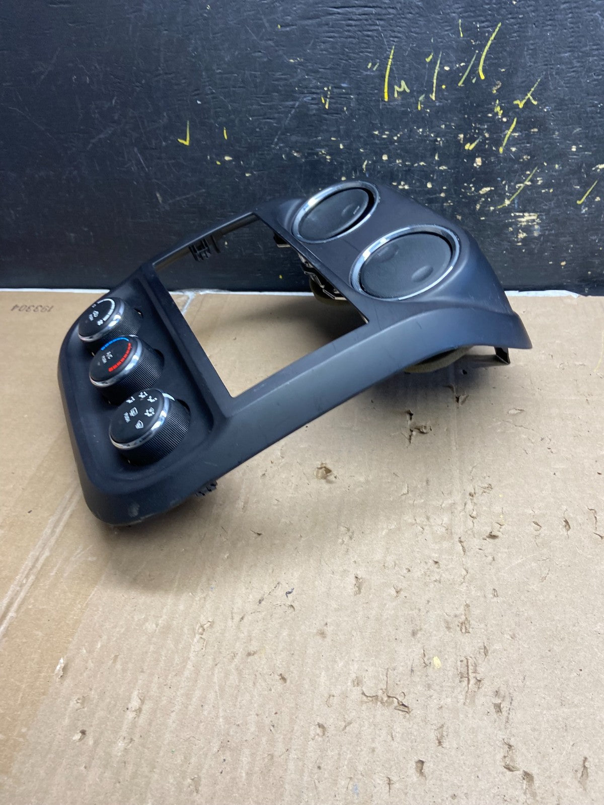 2011 to 2017 Jeep Compass Dash Climate Temperature Control Radio Bezel AB2081 DG2