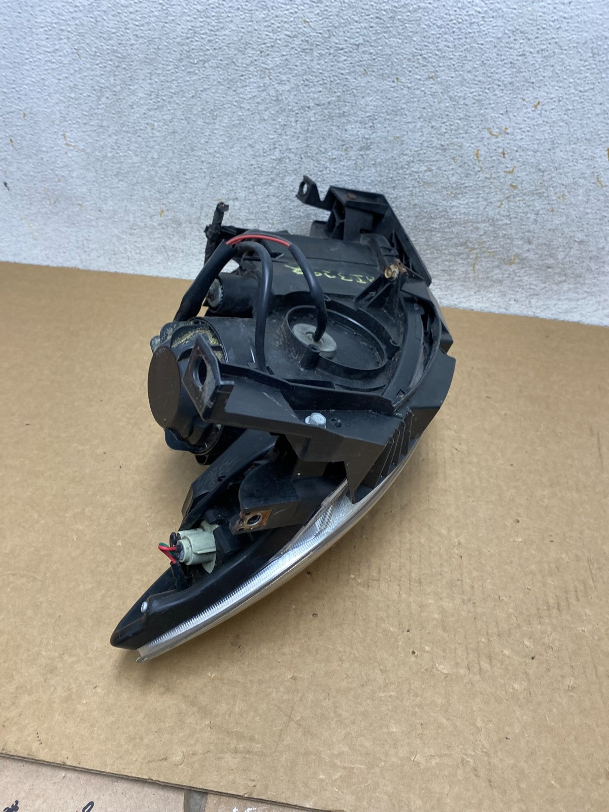 2008 to 2011 Subaru Impreza Left Driver LH Side Halogen Headlight AI3297 DW8