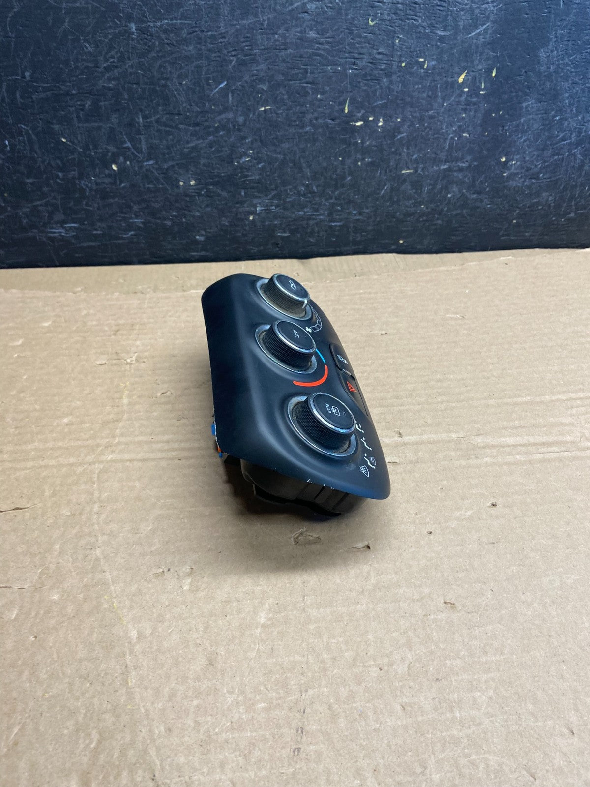 2013 to 2016 Dodge Dart AC Heater Temperature Climate Control AF2493 DG2