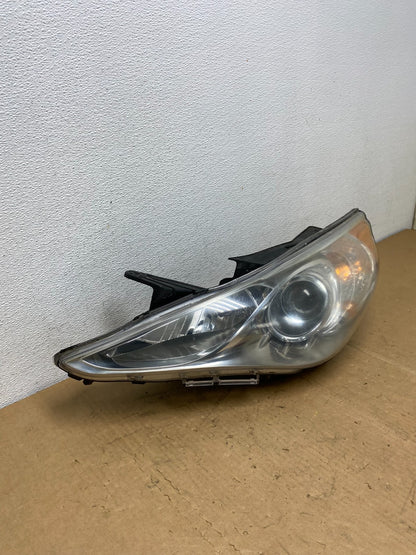 2011 - 2014 Hyundai Sonata Left Driver Lh Side Headlight Halogen AC8640 DW1