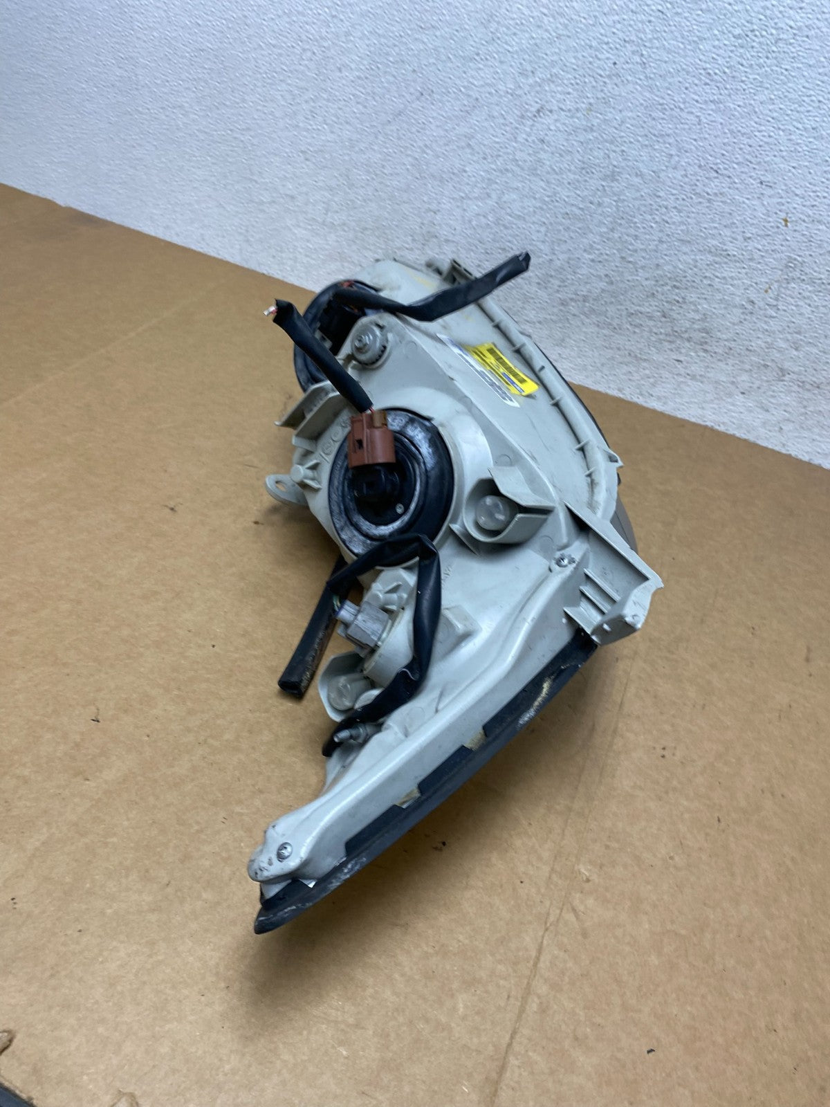 2002 2003 2004 Toyota Camry Left Driver Lh Side Halogen Headlight DEPO AE2942 DW9