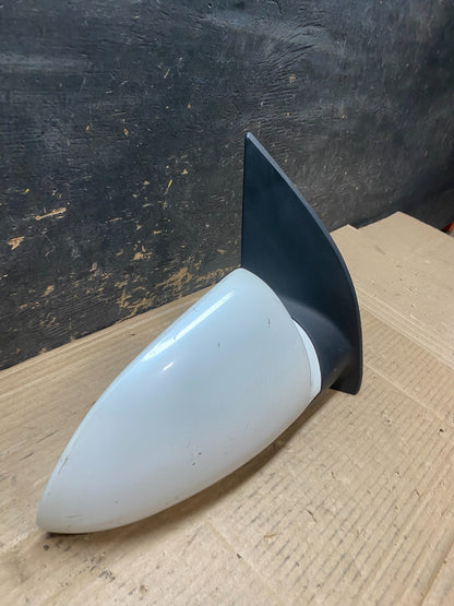 2007 - 2009 Suzuki Grand Vitara XL-7 Right Passenger View Door Mirror V3285 DG2