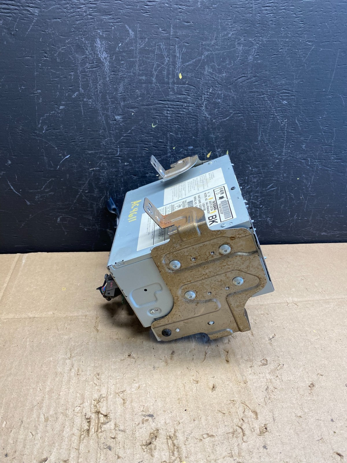 2010- 2011 Infiniti G37 M37 Radio CD Player Receiver AM Climate Module AC4611 DG1