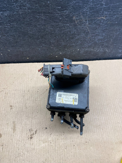 2012-2017 Chevrolet Express GMC Savana ABS Anti Lock Brake Pump ai7170 DG0