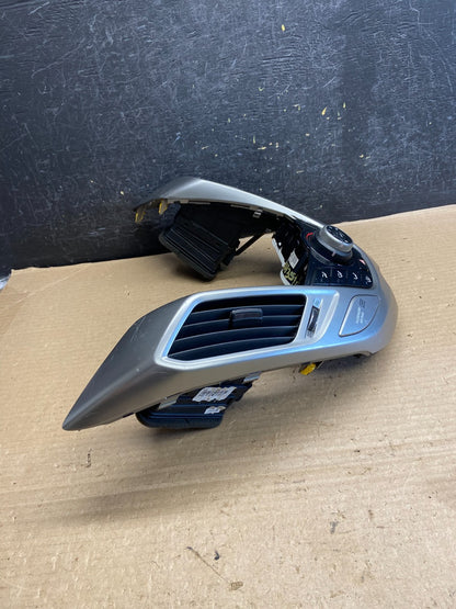 2012 - 2015 Kia Rio Veloster Climate Control Panel Trim Air Vents ah3597 DG1