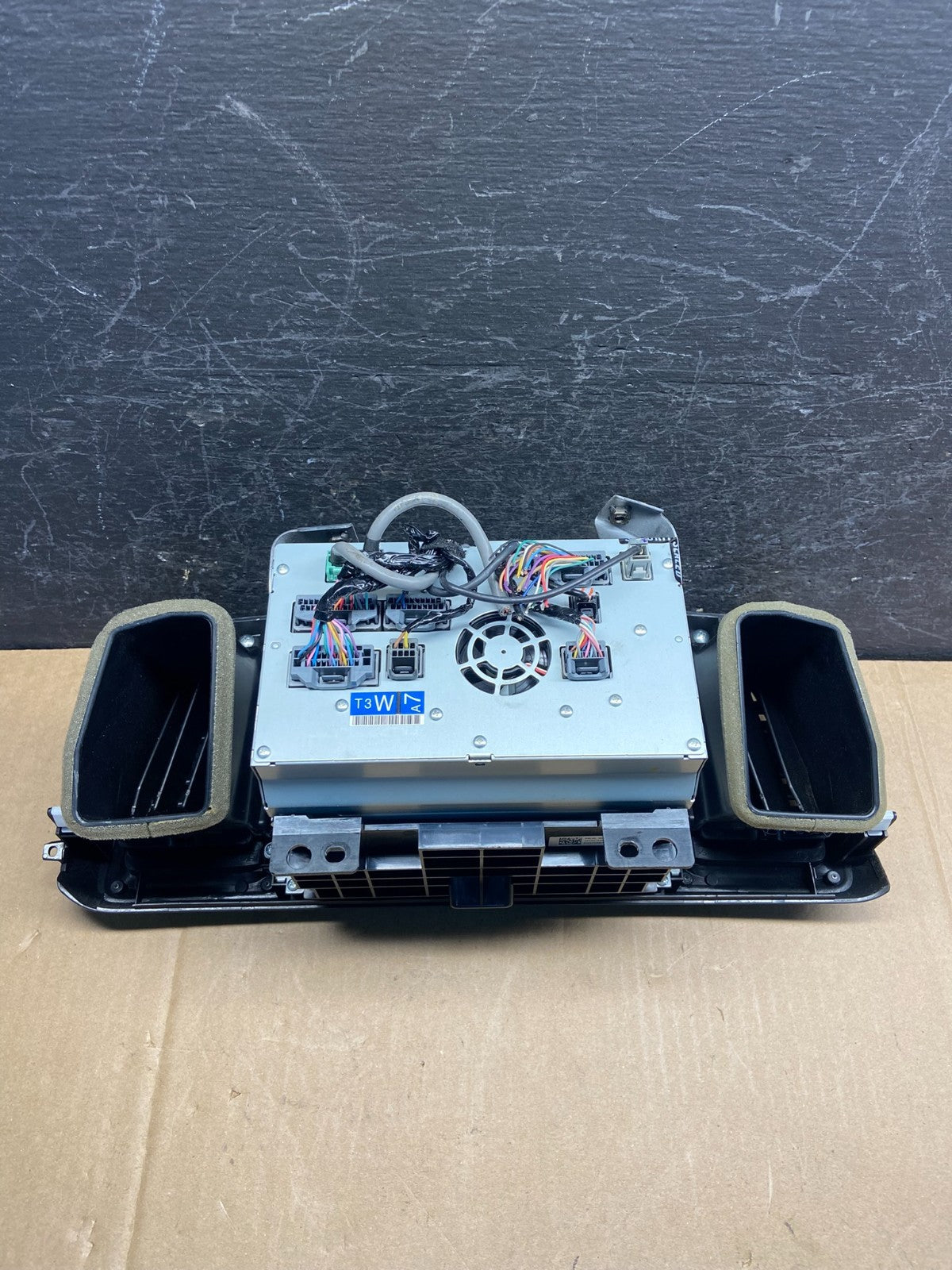 2016 2017 Honda Accord Single CD AM FM AUX Player Radio Control AF9445 DG5