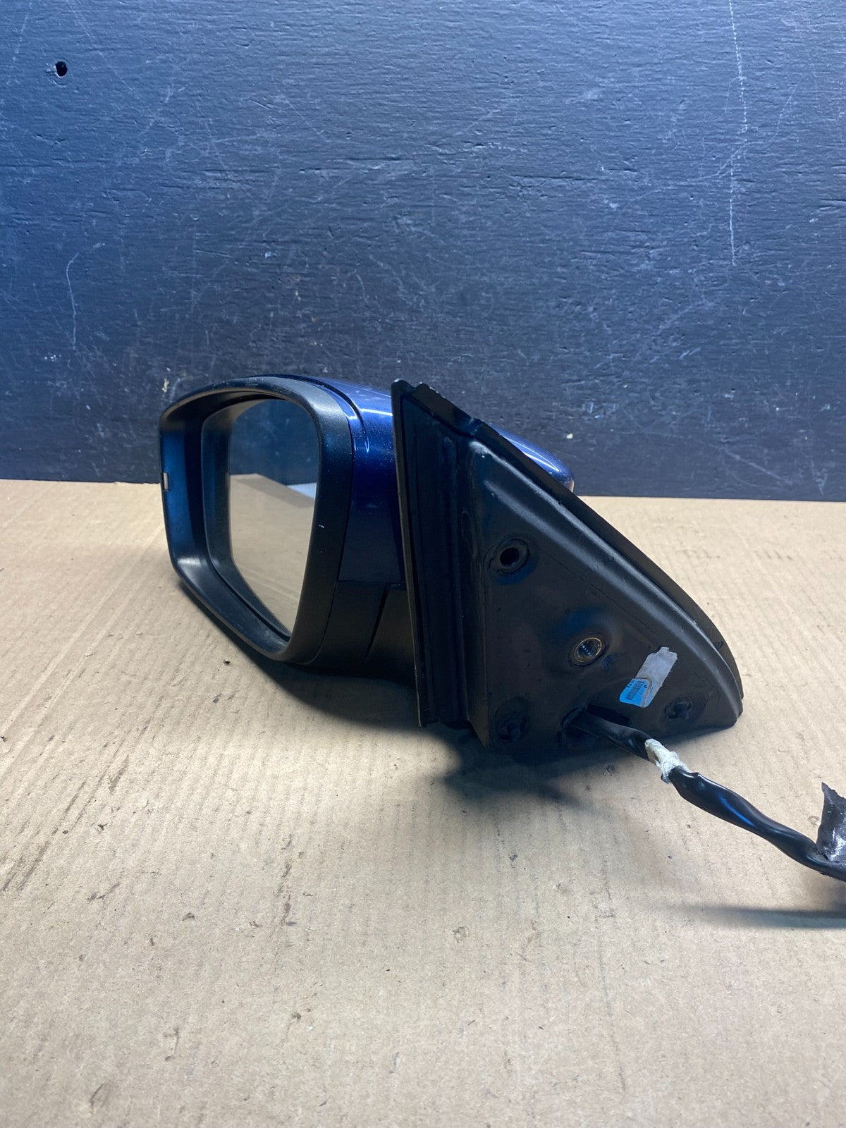 2011 to 2016 Volkswagen Jetta Sedan Left Driver View Door Mirror AE6354 DW11