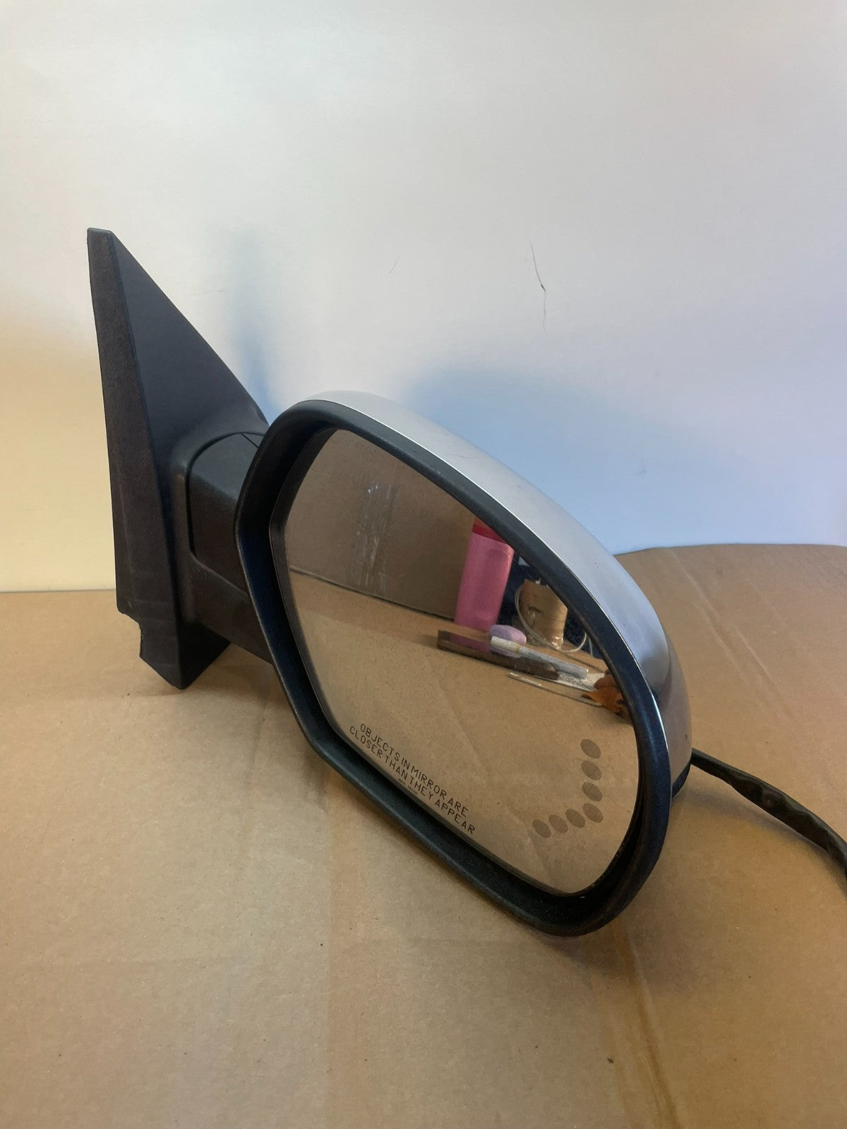 2007-2013 Chevrolet Tahoe Silverado Suburban Right Turn Signal Mirror AG7800 DW2