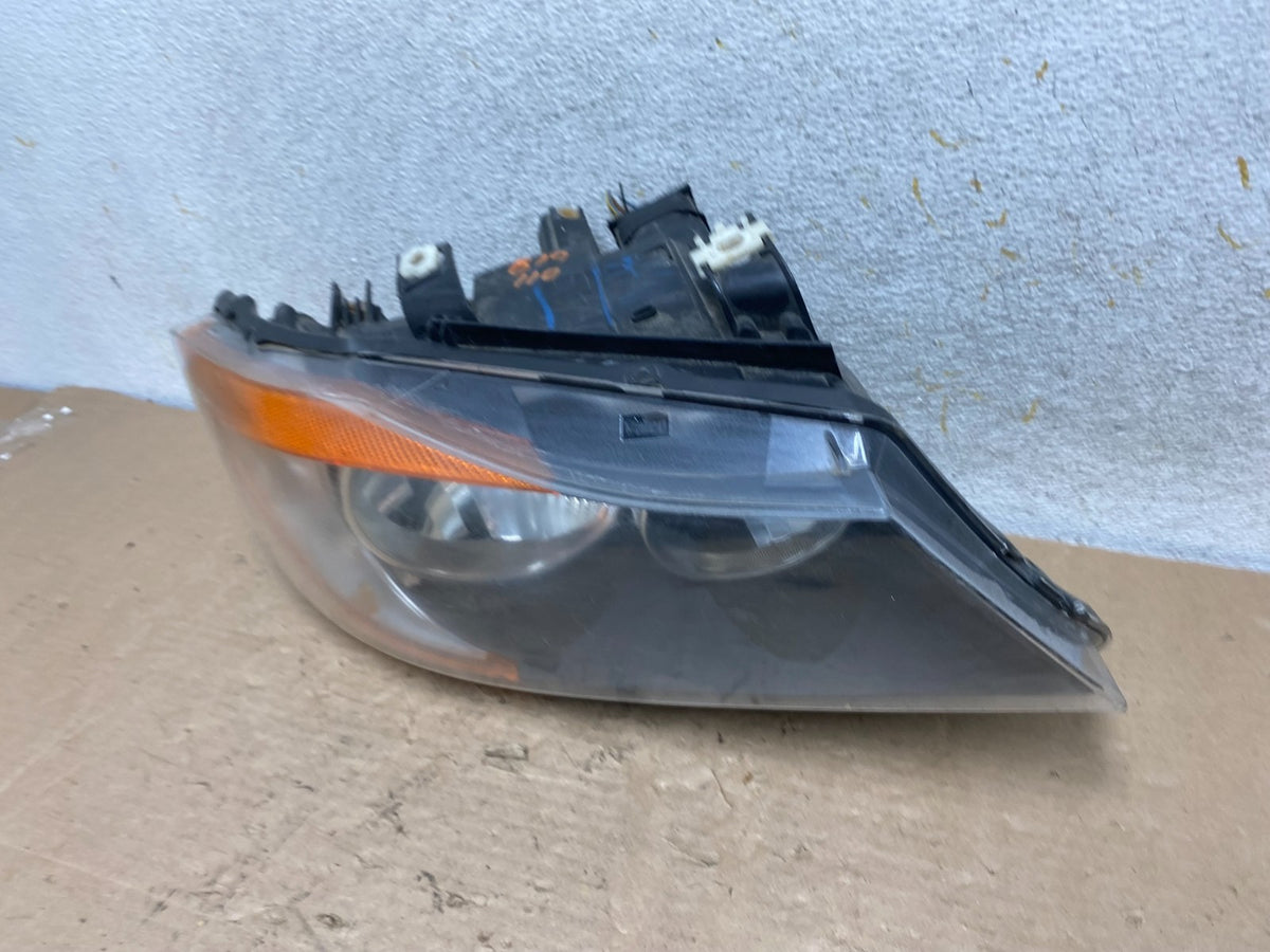 Halogen 2006 to 2008 BMW 3 Series Headlight Right Passenger Side AI1025 DW1