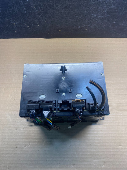 2013 to 2017 Chevrolet Traverse Am Fm Cd Player Radio Screen Display AF3849 DW5