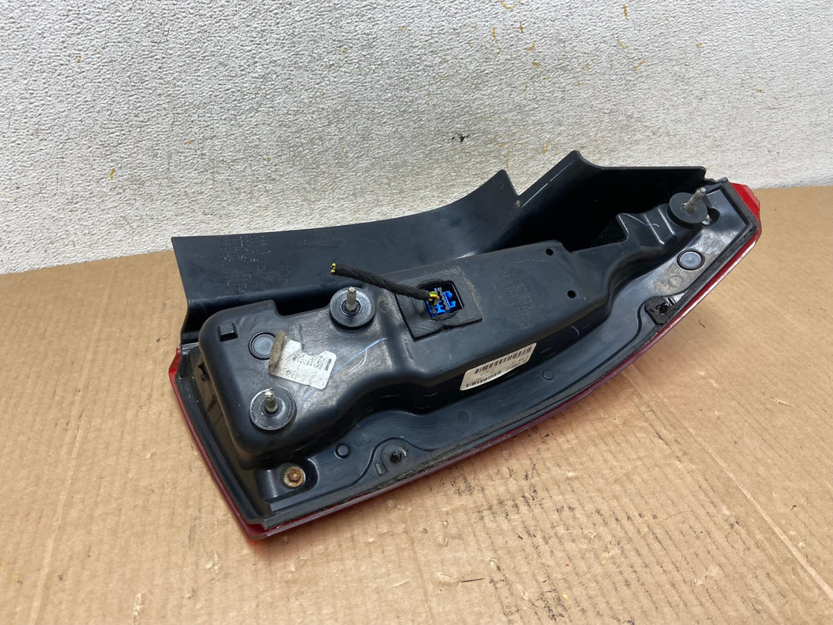 2008 to 2013 Cadillac CTS Left Driver Lh Side Led Side Tail light AI5903 LK8