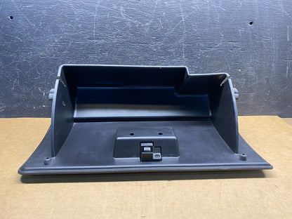 2005 2006 2007 Ford Five Hundred Right Passenger Glovebox Glove Box AH4965 DG3