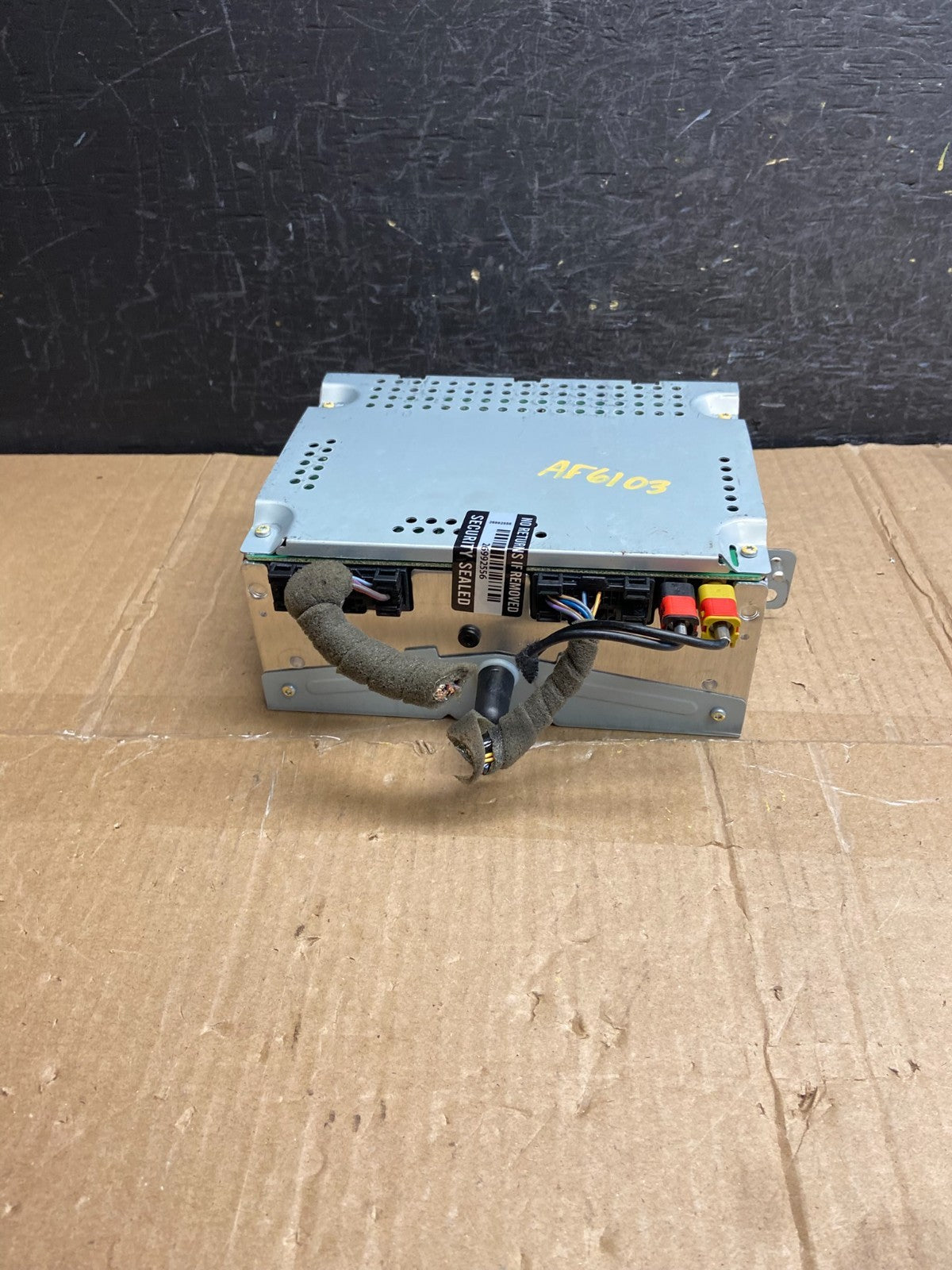2013 - 2016 Ford C-Max Single CD Player Media AM FM Radio Receiver AF6103 DG3