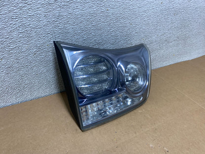 2006 to 2007 Lexus RX400H Left Driver LH Side Inner Tail Light V4768 DG2