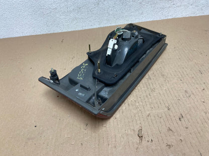 2000 2001 Lexus ES300 Inner Left Driver LH Side Tail Light AE7276 LK4