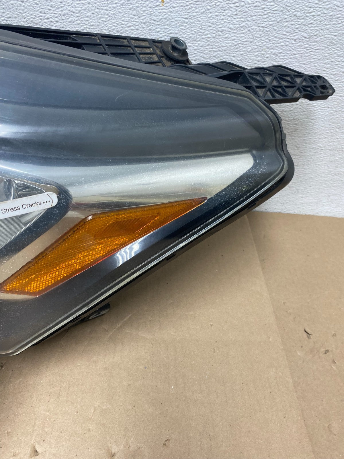 2013-2017 Chevrolet Traverse Left Driver LH Side Headlight Halogen AG5799 DW4