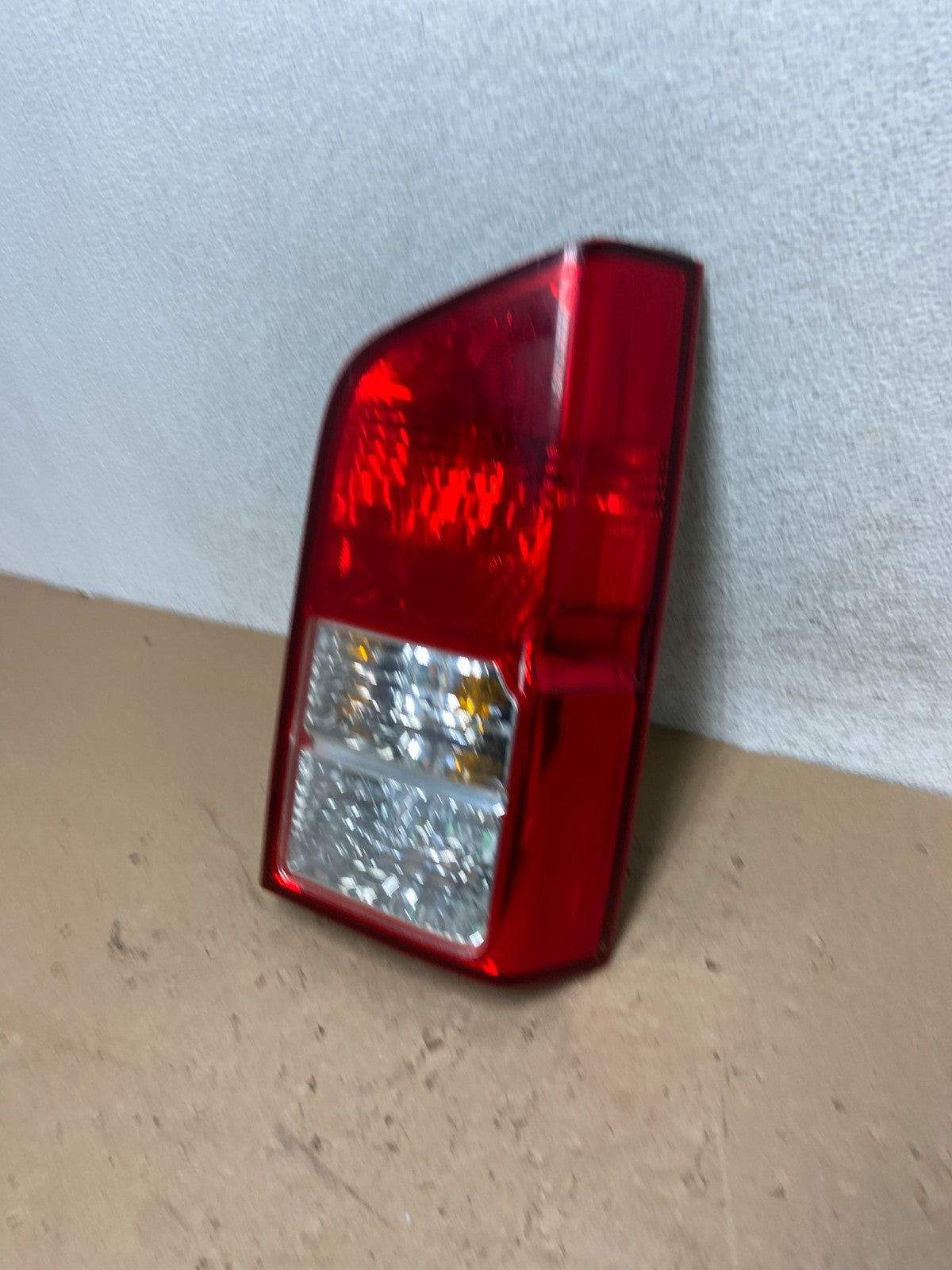 2005 to 2012 Nissan Pathfinder Right Passenger RH Side Tail Light AG43151