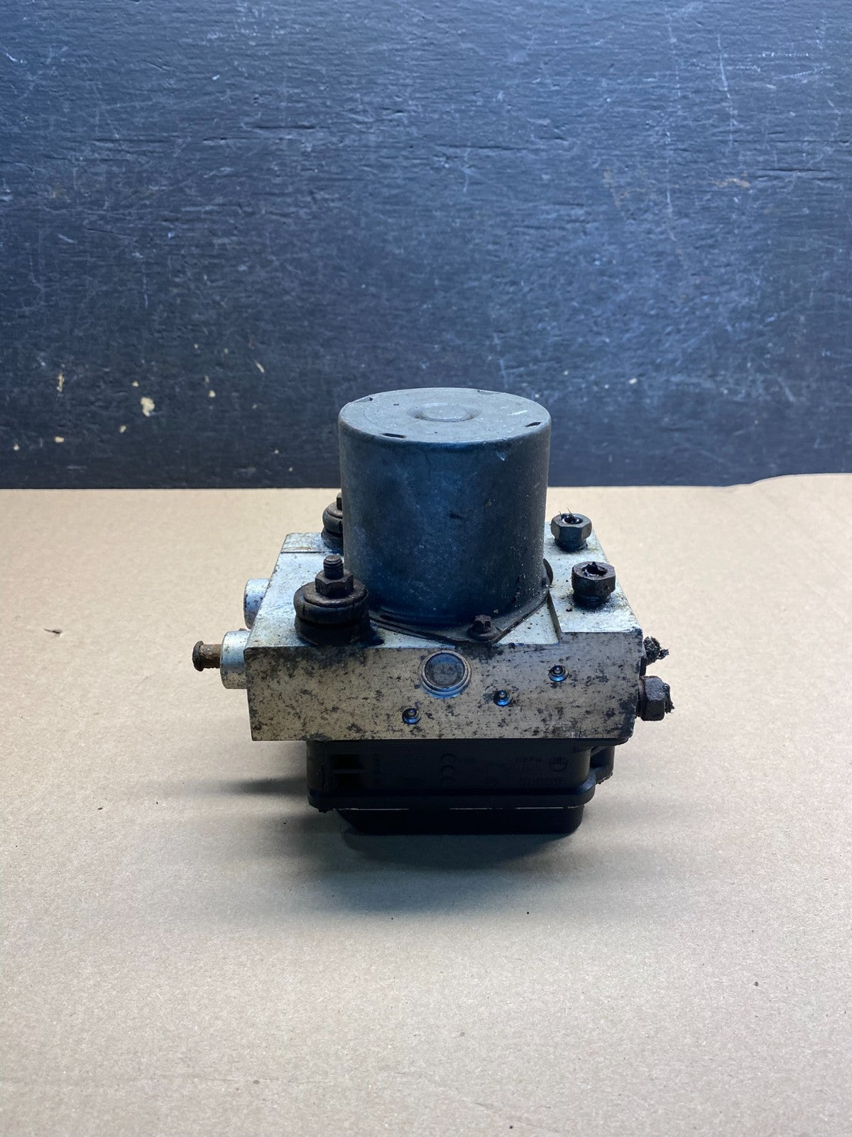 2004 2005 2006 Cadillac Escalade ABS Pump Anti Lock Brake Module ai7175 DG3