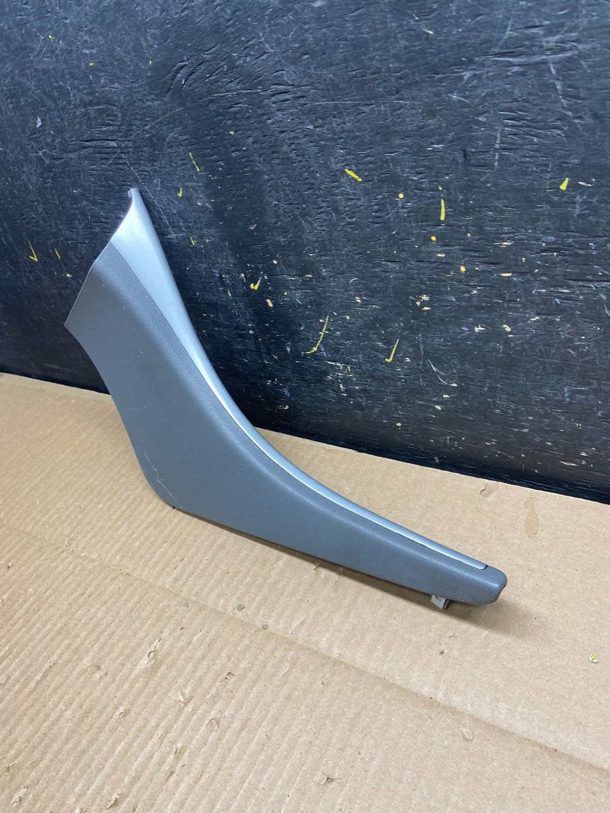 2011-2014 Hyundai Sonata Center Console Upper Left Trim Molding Bezel U6022 DG3