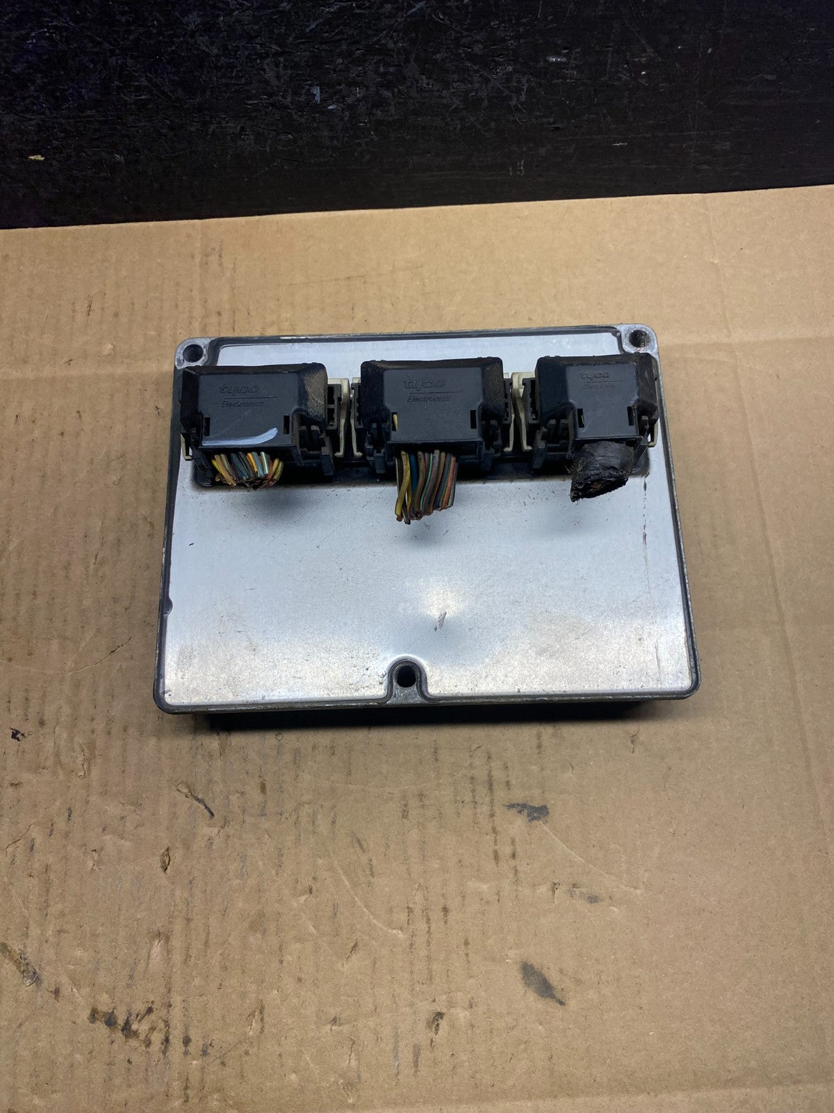 2003-2004 Ford F250 F350 6.0 Diesel ECU ECM Engine Computer Module AD4847 DG0