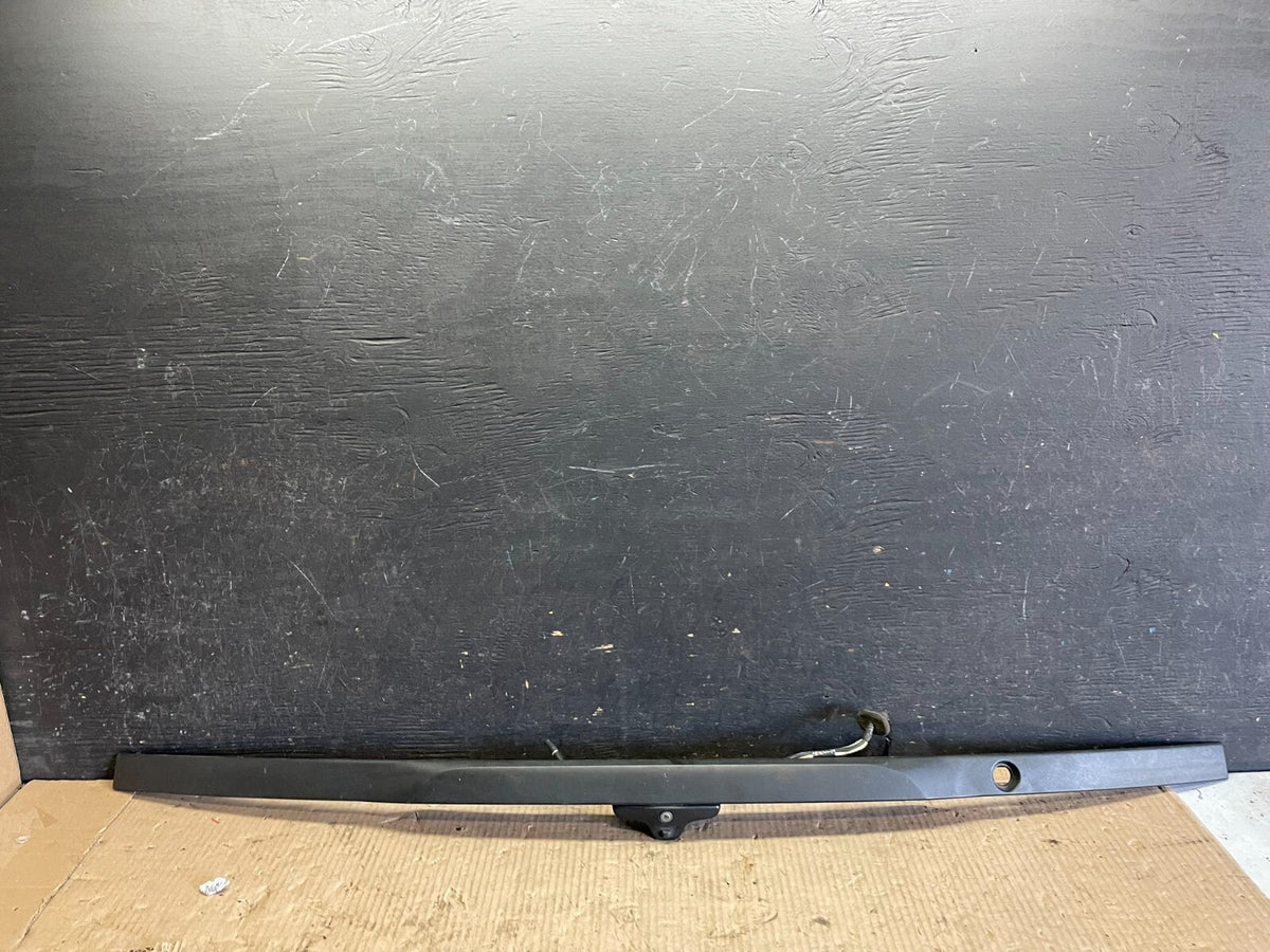 2016 - 2019 Ford Explorer Interceptor Rear Tailgate Molding With Camera M2930 DG0