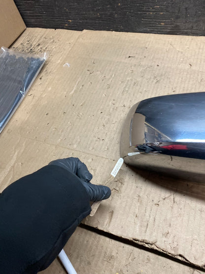 2005 to 2017 Nissan Frontier Right Passenger Side View Door Mirror OEM V9864 MS6
