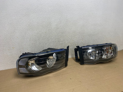 2002 to 2005 Dodge Ram Left+Right Side Halogen Headlights AI1433 DW2