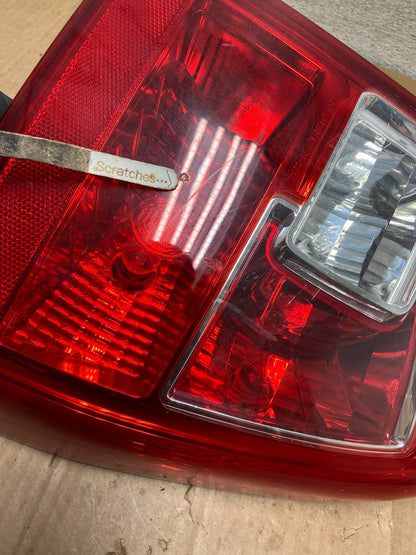2009 to 2010 Kia Sportage Right Passenger RH Side Tail Light AI9321 DW3