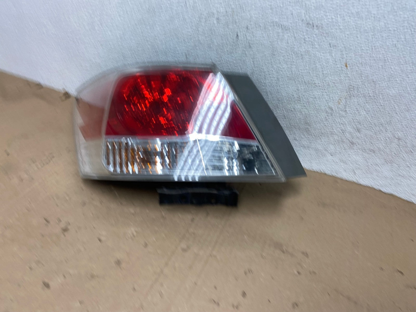 2008 to 2012 Honda Accord Sedan Tail light Left Driver LH Side AE9199 LK1
