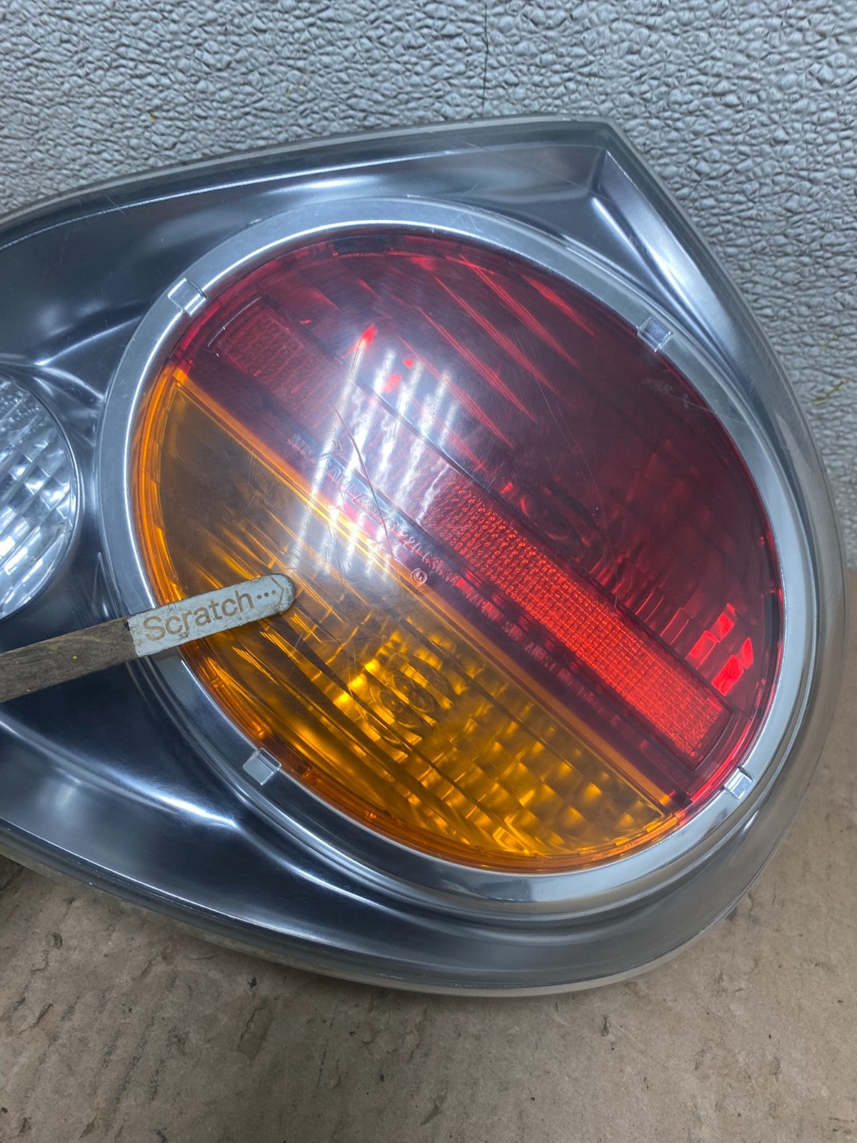 2002 2003 Nissan Maxima Right Passenger RH Side Tail Light U8684 DW3