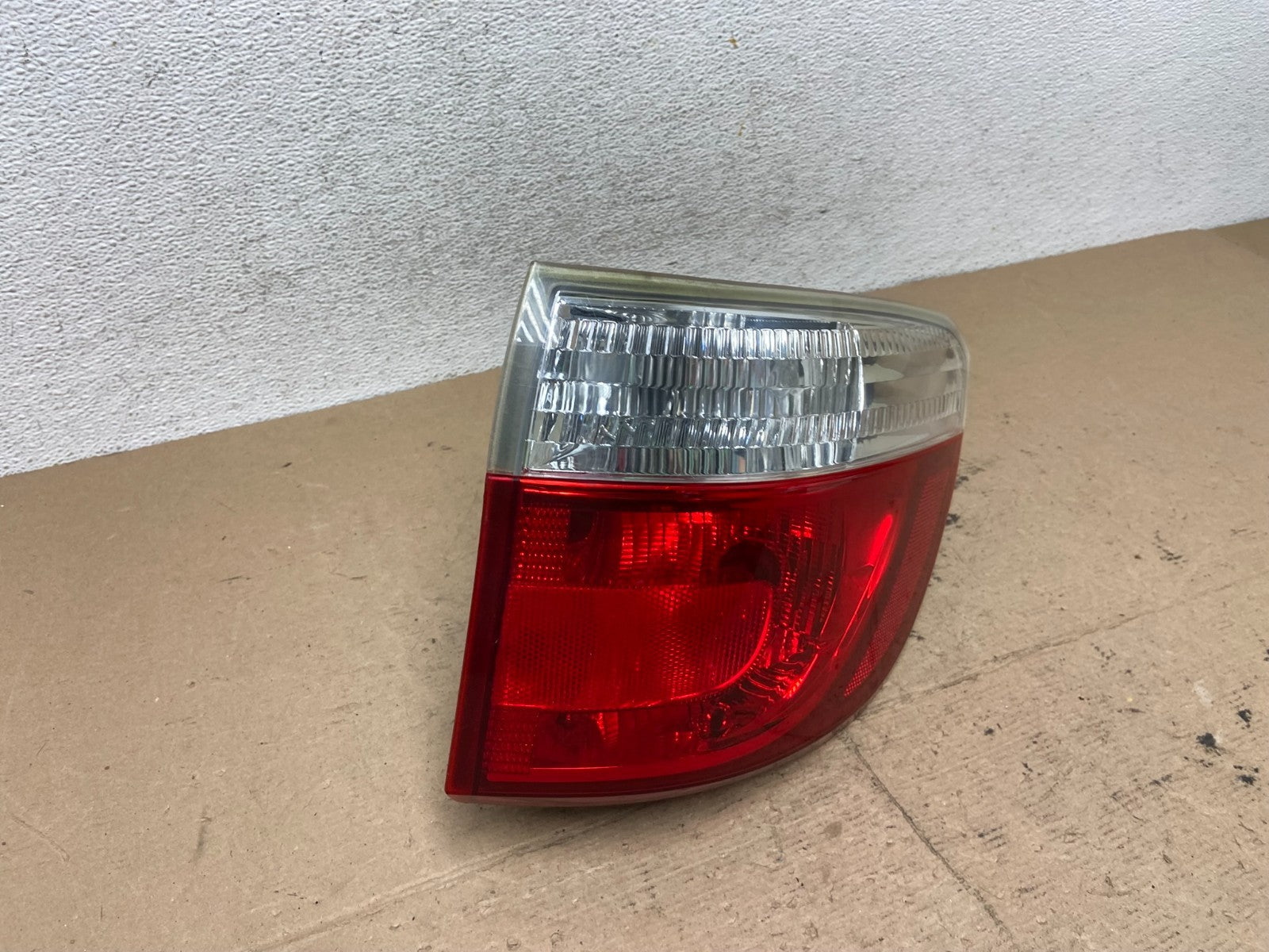 2011 to 2013 Dodge Durango Right Passenger RH Side Tail Light AF5713 DW2