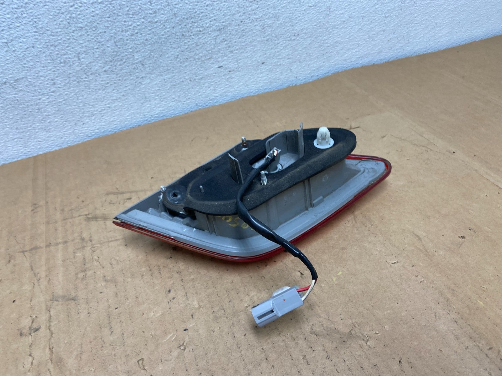 2007-2009 Toyota Camry Hybrid Left Driver LH Side Inner Tail Light AC8542 DW4