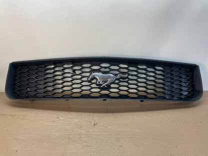 2005 - 2009 Ford Mustang Front Upper Grille Grill AF8518 DG0