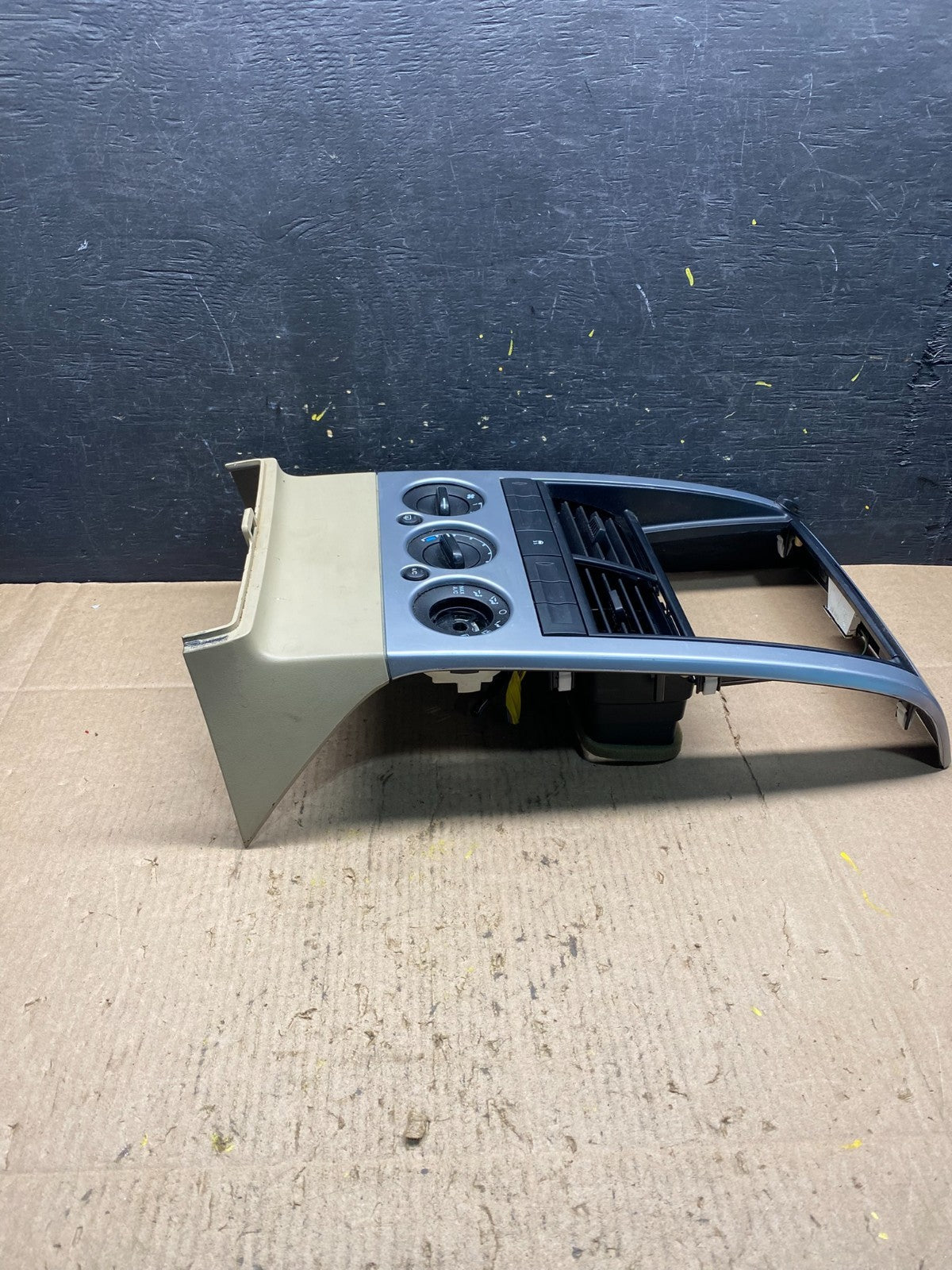2006 - 2010 Ford Explorer Radio Heater Climate A/C Control Bezel Trim r6228 DG5