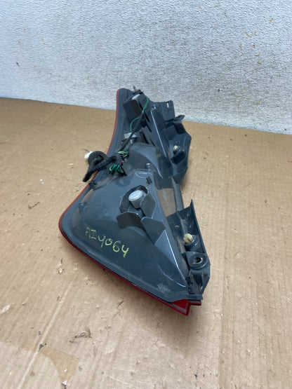 2003 2004 2005 Nissan Murano Right Passenger Rh Side Tail Light AI9064 LK5
