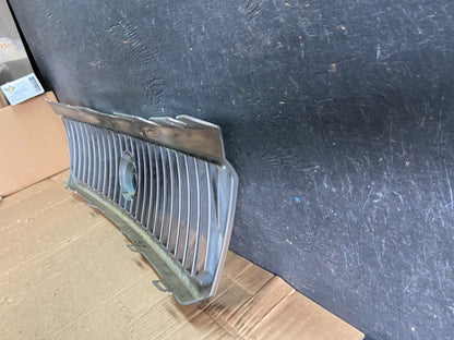2002 to 2005 Mercury Mountaineer Front Upper Grill Grille Oem O3059 DG8