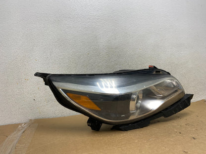 2013 to 2016 Chevrolet Malibu Right Passenger Headlight Xenon HID AH8520 DW1