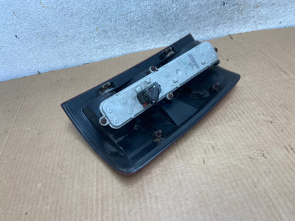 2002 to 2006 Dodge Ram 1500 Left Driver side Tail Light AI6936 LK5