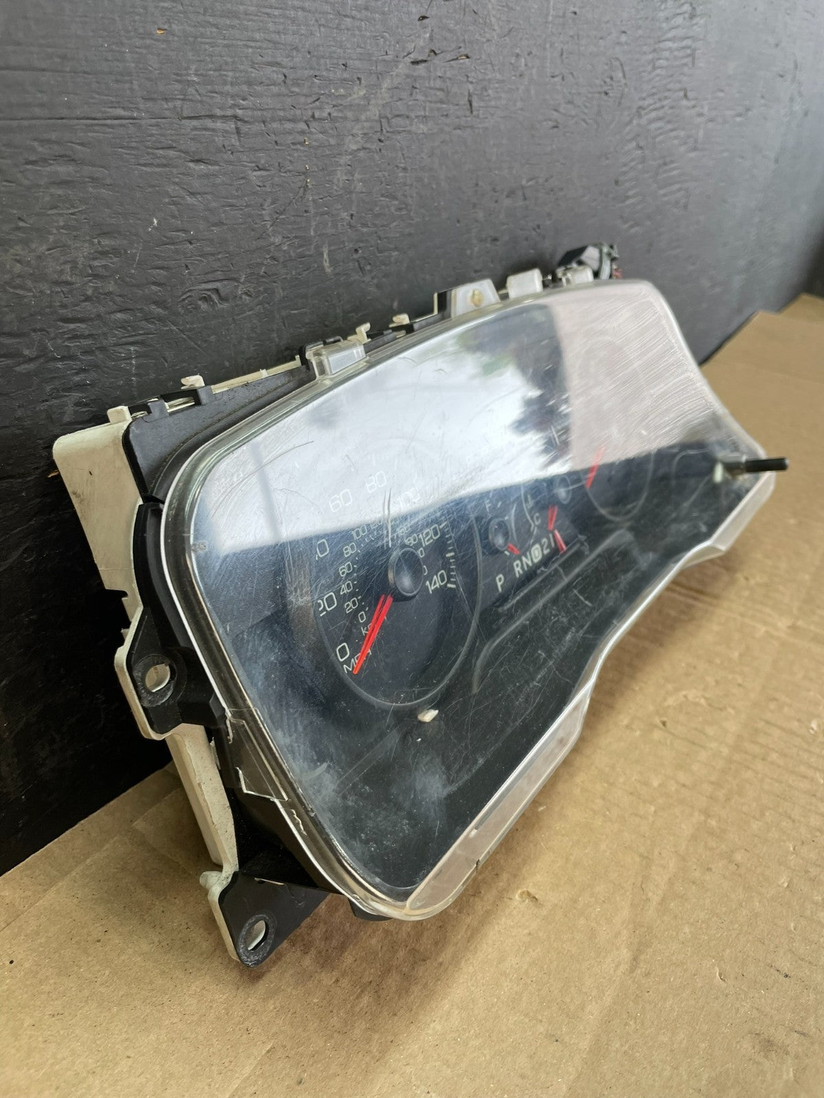 2009 to 2010 Mercury Marquis Speedometer Cluster Gauge AC4942 DG1