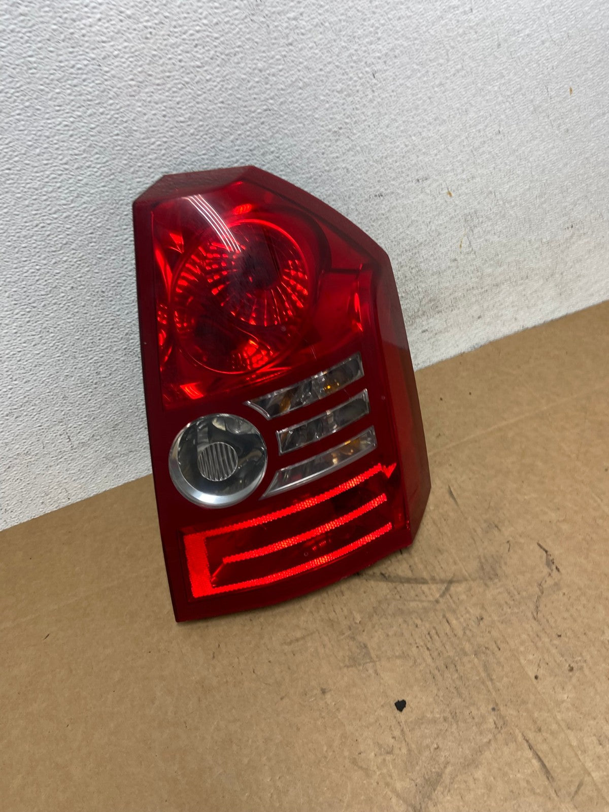 2008 2009 2010 Chrysler 300 Right Passenger RH Side Tail Light AD5998 LK2