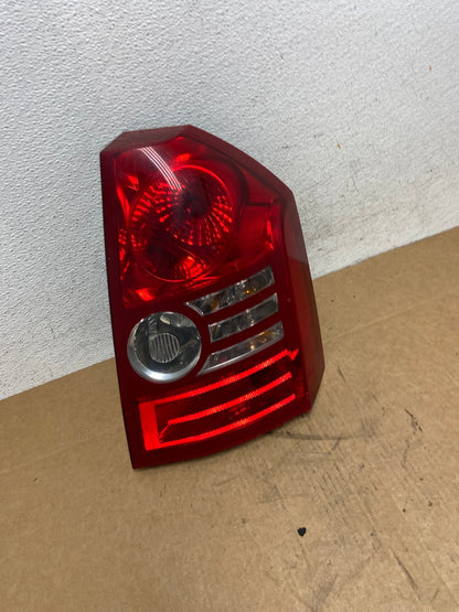 2008 2009 2010 Chrysler 300 Right Passenger RH Side Tail Light AD5998 LK2