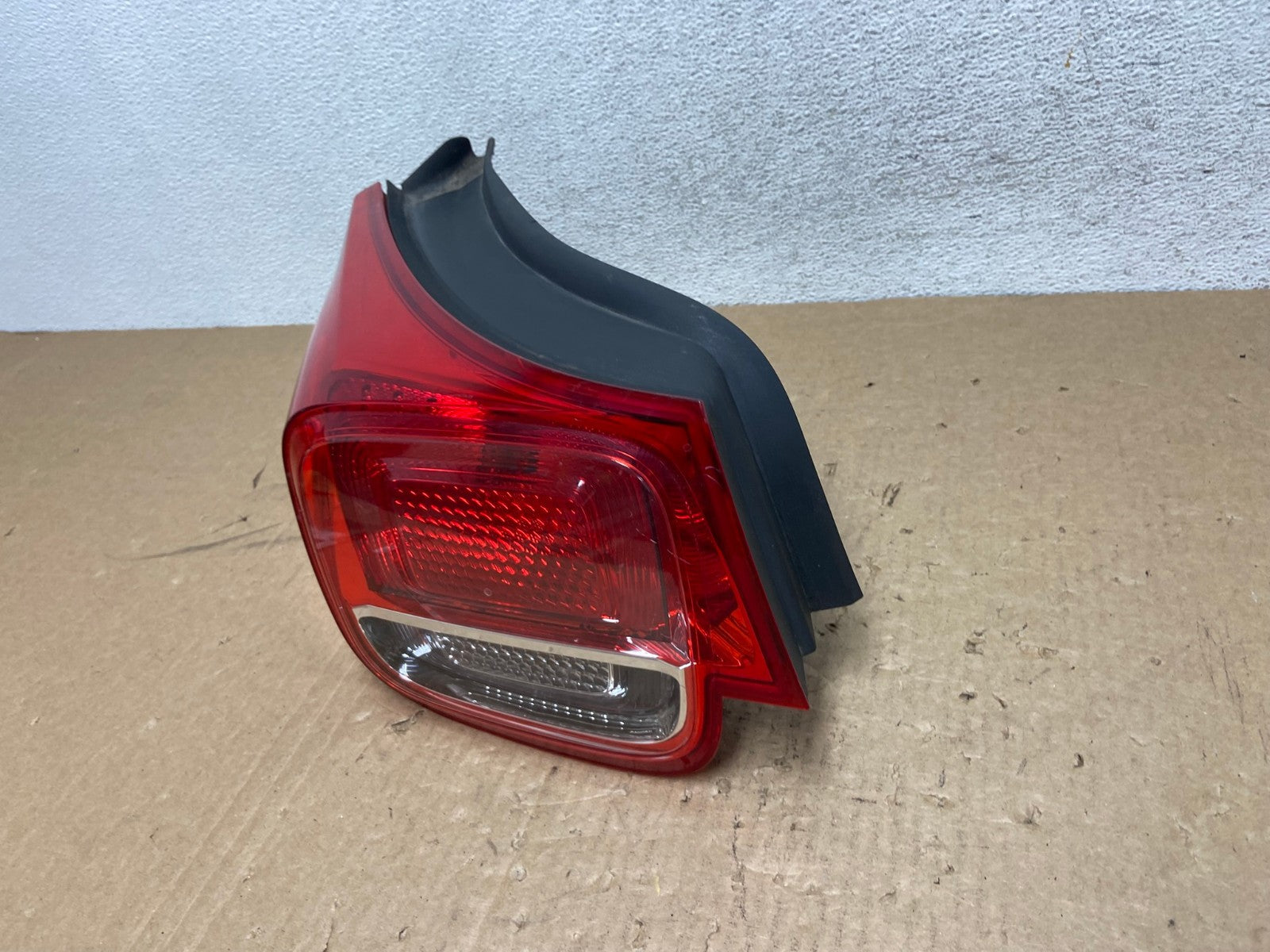 No Led 2013 - 2015 Chevrolet Malibu Left Driver LH Side Tail Light AG1075 LK1