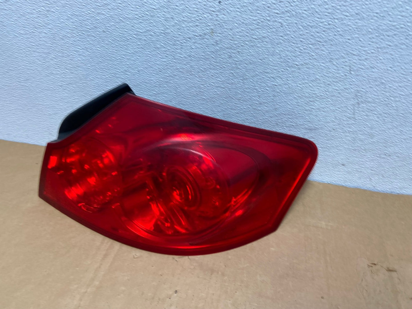 2007 to 2013 Infiniti G35 G37 Sedan Right Passenger Rh Tail Light AC8399 LK1