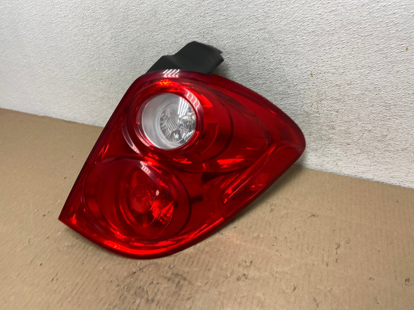 2010 to 2015 Chevrolet Equinox Right Passenger Rh Side Tail Light AG5947 LK1