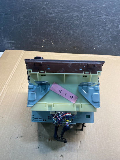 2000 2001 Lexus Es300 Radio Receiver Tape Climate Control A/C AE7921 DG4