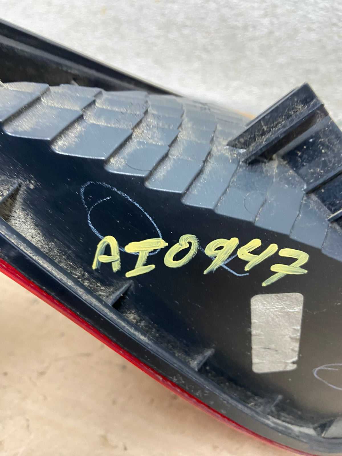2002 2003 2004 Toyota Camry Left Driver LH Side Tail Light AI0947 LK6